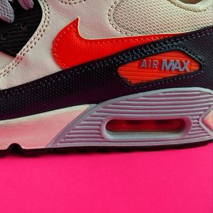 Nike Air Max 90 (Big Boy's) 3.5 Youth